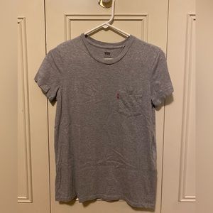 *damaged* Levi’s women’s light heather grey perfect crew tee shirt